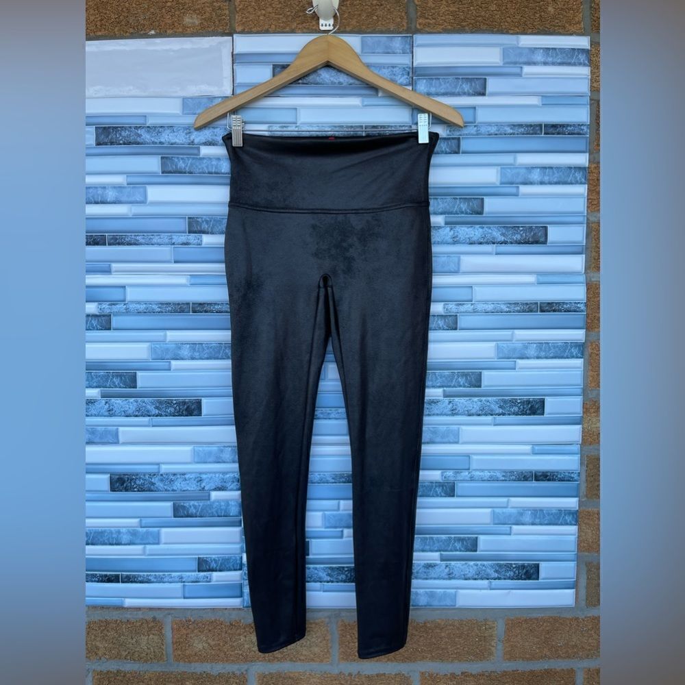 SPANX coated leggings size large